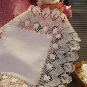 Pañuelo para arras de boda con encaje de bolillos